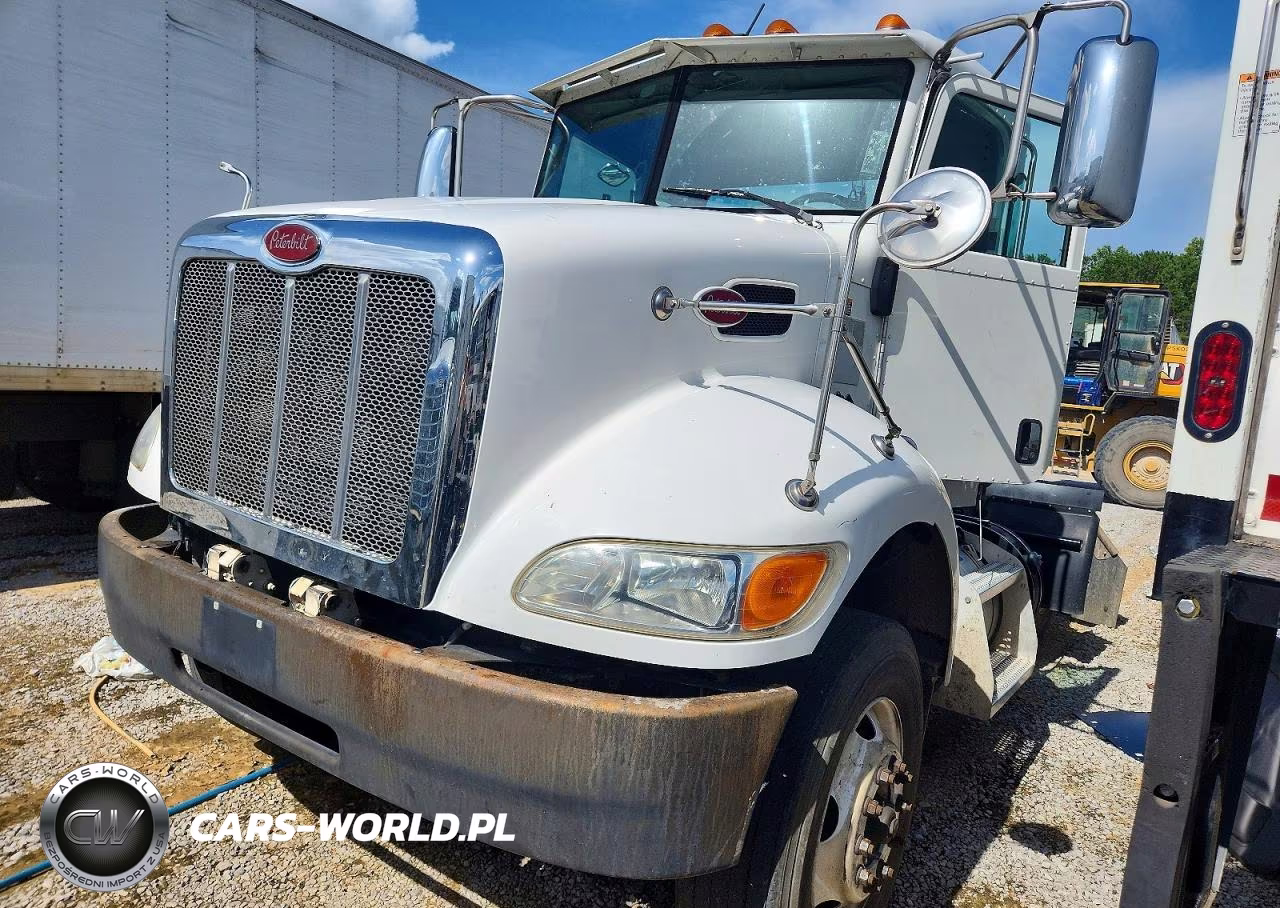 2019 Peterbilt 348 Semi Truck VIN:1XP3AJ8X7KD268409 - 2