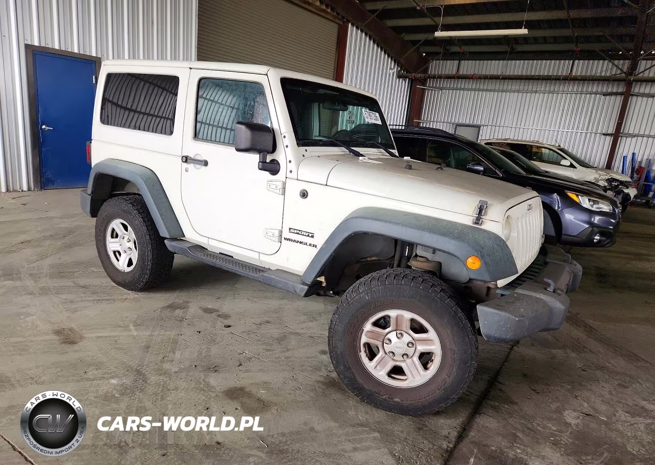 2010 Jeep Wrangler Sport VIN:1J4AA2D18AL136970 - 4