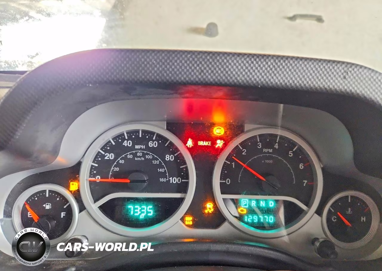 2010 Jeep Wrangler Sport VIN:1J4AA2D18AL136970 - 9