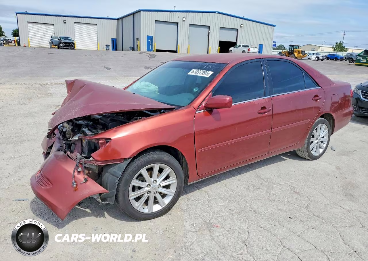 2005 Toyota Camry Le