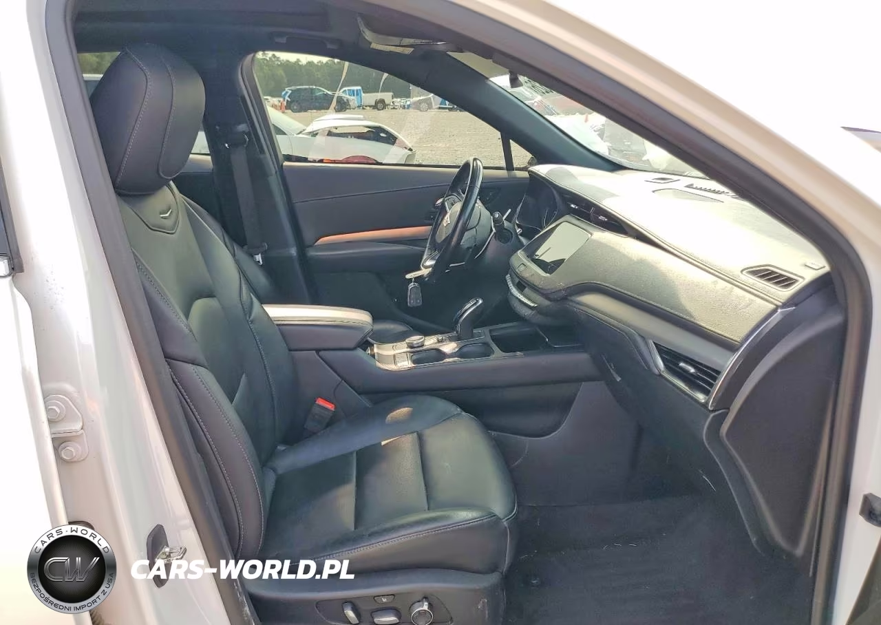 2020 Cadillac Xt4 Premium Luxury VIN:1GYFZCR45LF121240 - 7