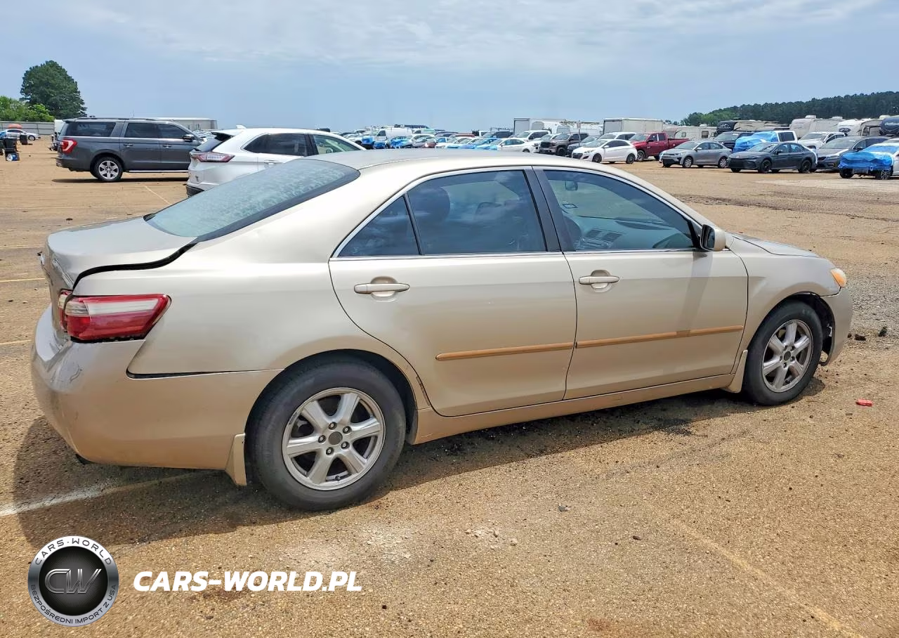 2009 Toyota Camry Le VIN:4T1BE46K39U918417 - 3