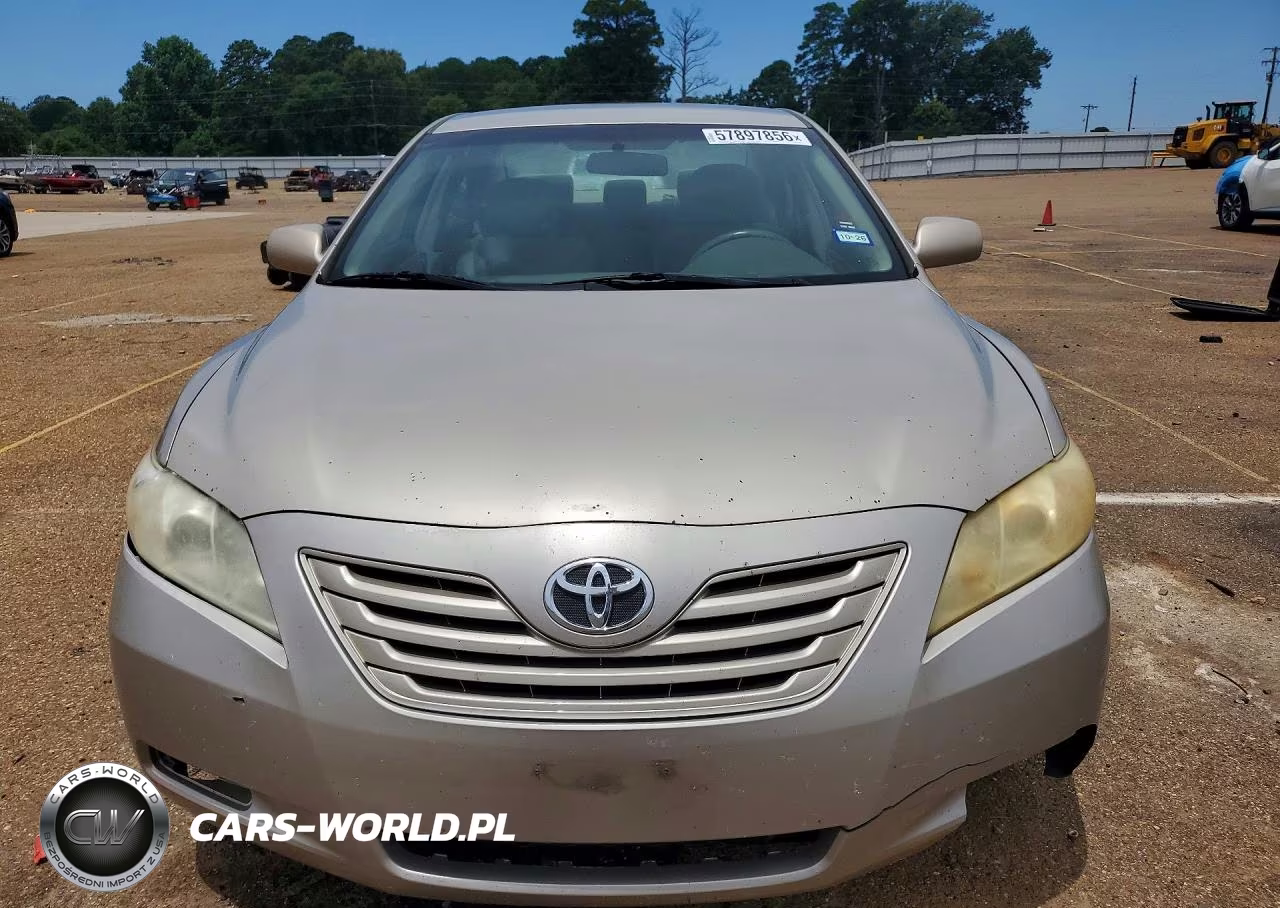 2009 Toyota Camry Le VIN:4T1BE46K39U918417 - 5
