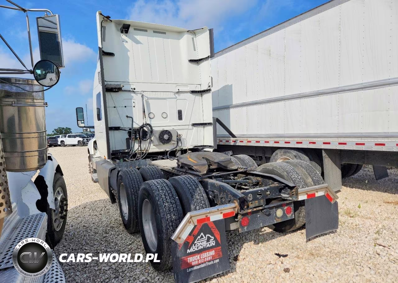 2020 International Lt625 Semi Truck VIN:3HSDZAPR4LN813426 - 3