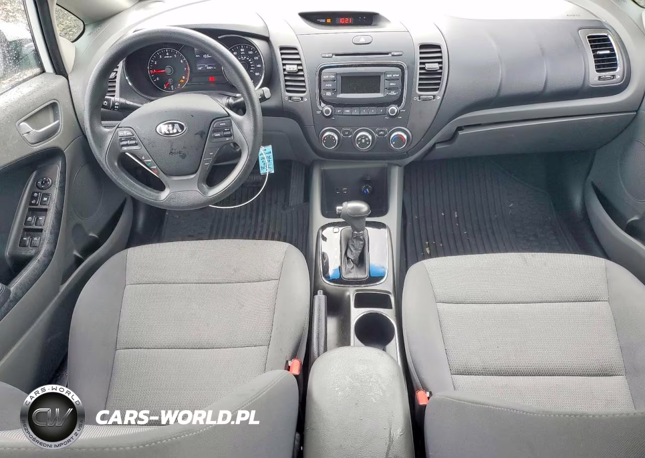 2018 Kia Forte Lx VIN:3KPFK4A77JE165205 - 8