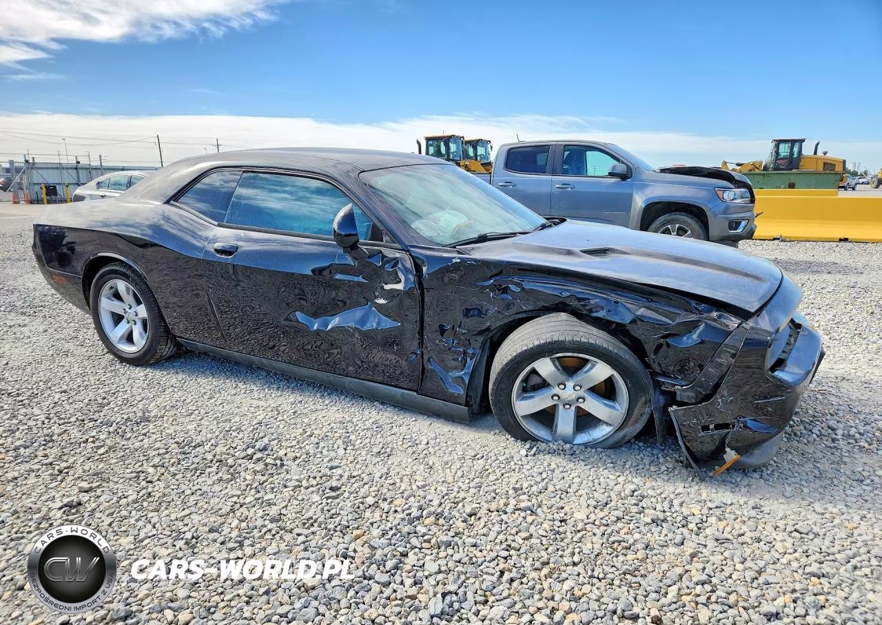 2014 Dodge Challenger Sxt VIN:2C3CDYAG8EH293634 - 4