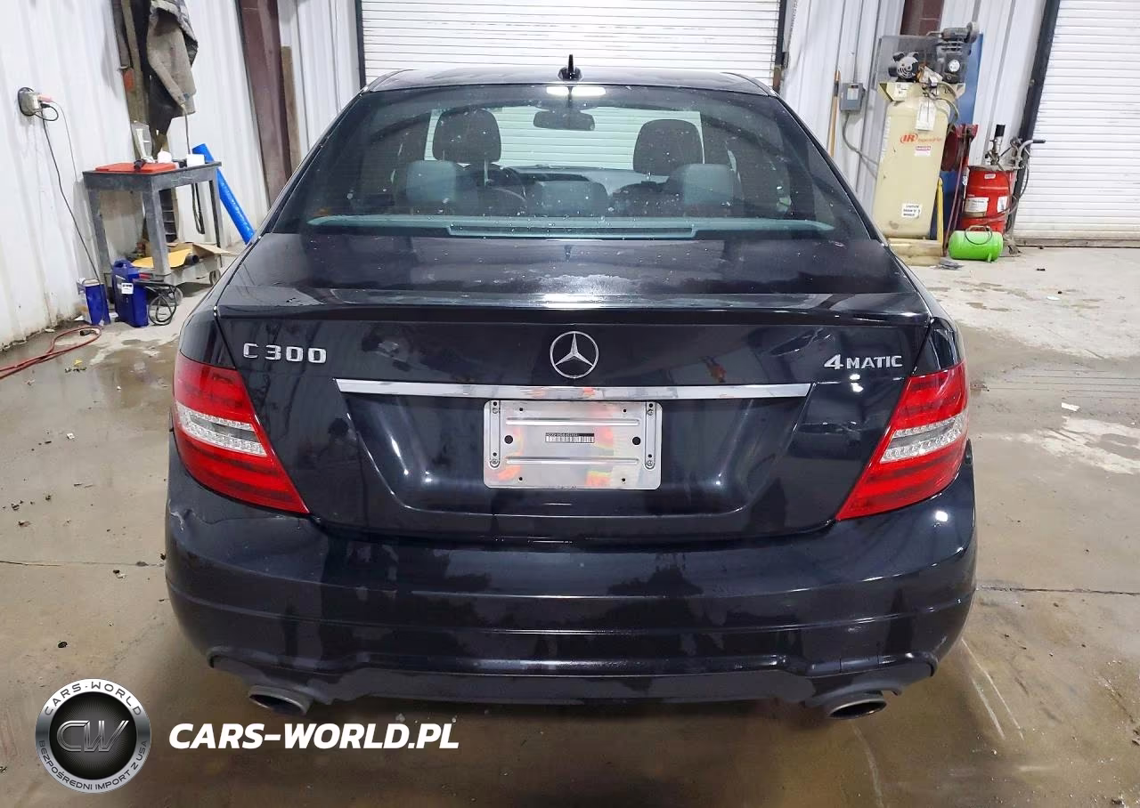 2014 Mercedes-Benz C 300 4Matic VIN:WDDGF8AB4EA925531 - 6