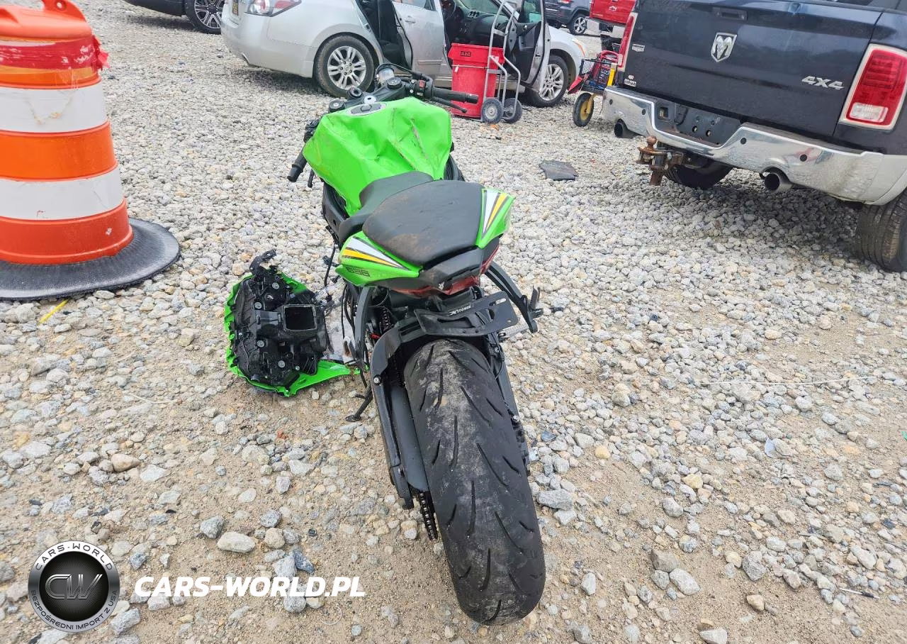 2025 Kawasaki Zx636 K VIN:JKBZXJK17SA009327 - 4