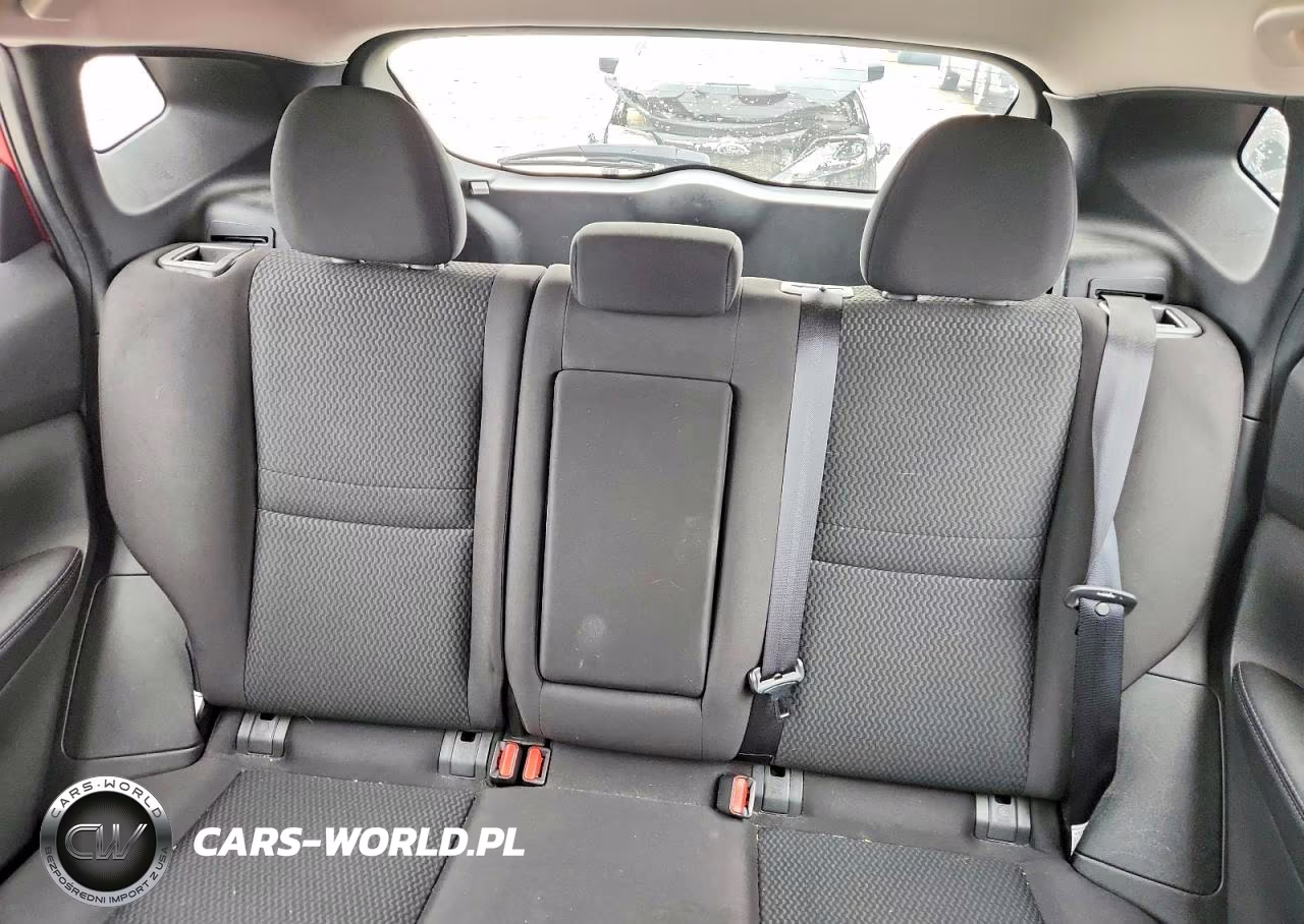 2018 Nissan Rogue Sport S VIN:JN1BJ1CR6JW284404 - 10