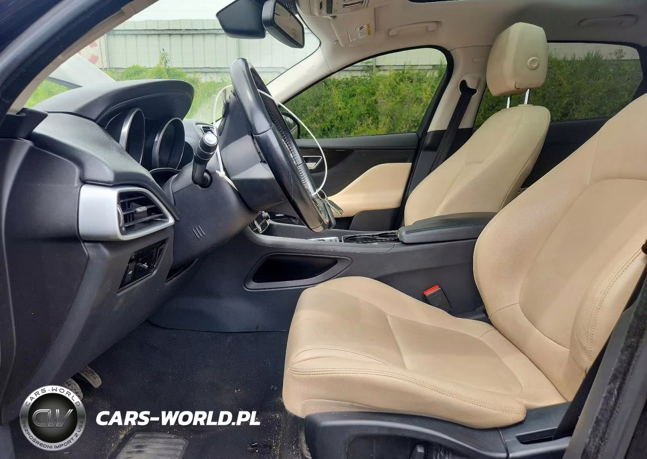 2017 Jaguar F-Pace VIN:SADCS2BV8HA061263 - 7