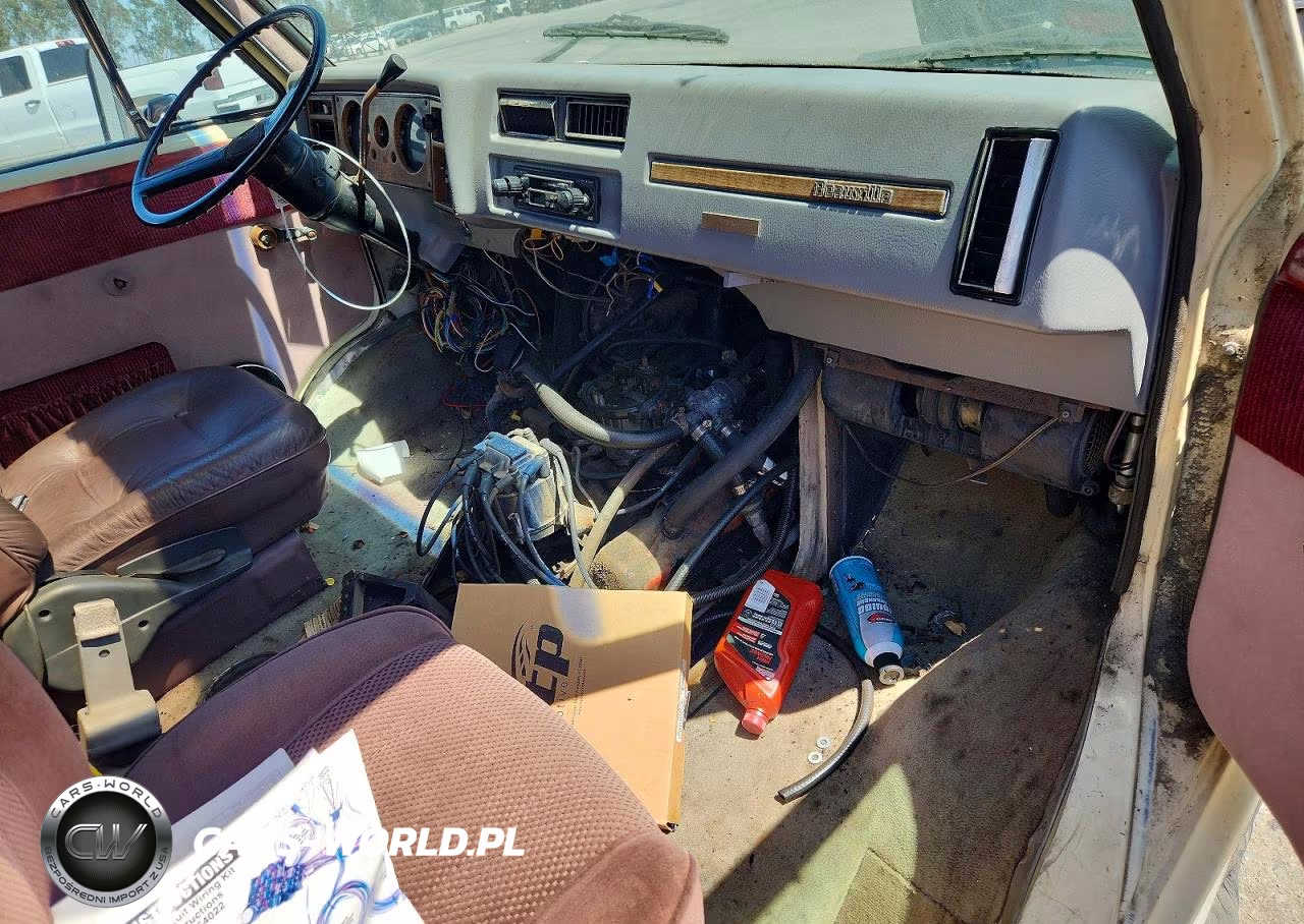 1977 Chevrolet Van VIN:CGR367U157236 - 8