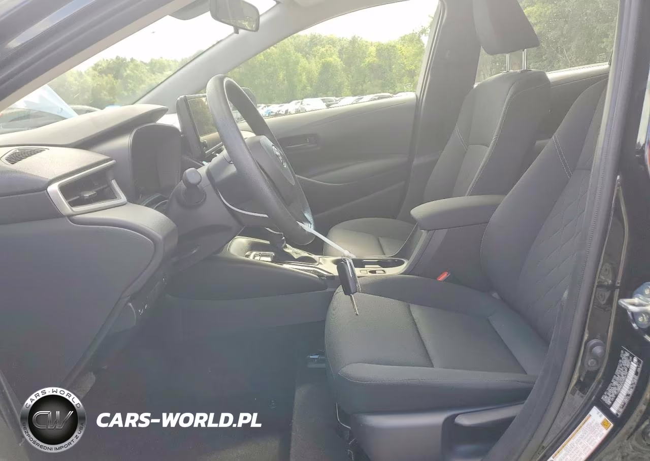 2025 Toyota Corolla Hybrid Le VIN:JTDBDMHE3S3026145 - 7