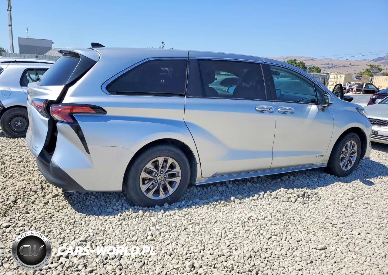 2021 Toyota Sienna Le VIN:5TDKRKEC6MS012461 - 3