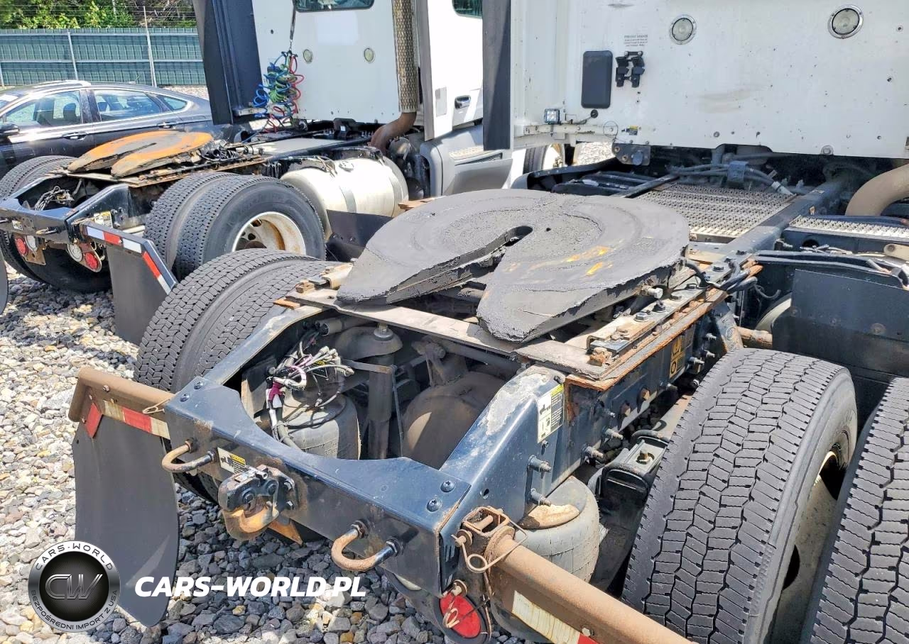 2019 Peterbilt 579 Semi Truck VIN:1XPBA48X8KD622242 - 6