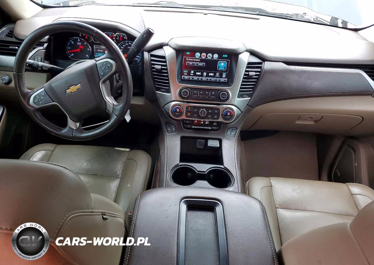 2019 Chevrolet Suburban C1500 Lt VIN:1GNSCHKC5KR362238 - 8