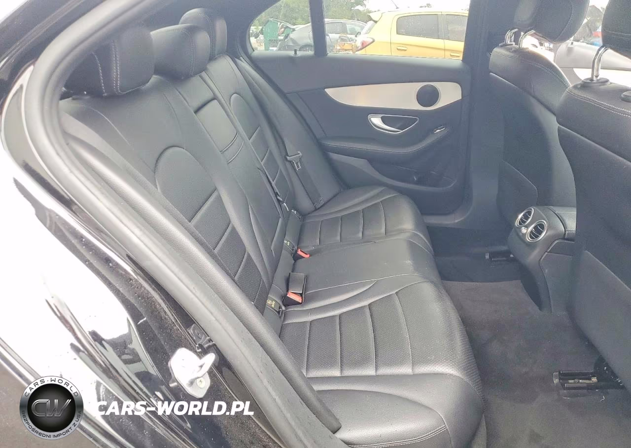 2019 Mercedes-Benz C 300 VIN:55SWF8DBXKU288891 - 10
