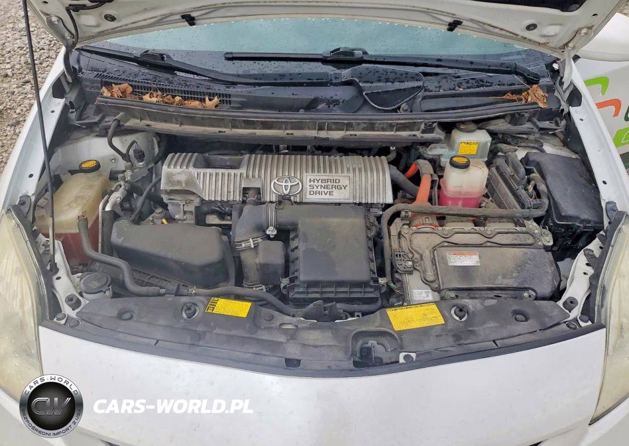2014 Toyota Prius Two VIN:JTDKN3DU4E0367354 - 11