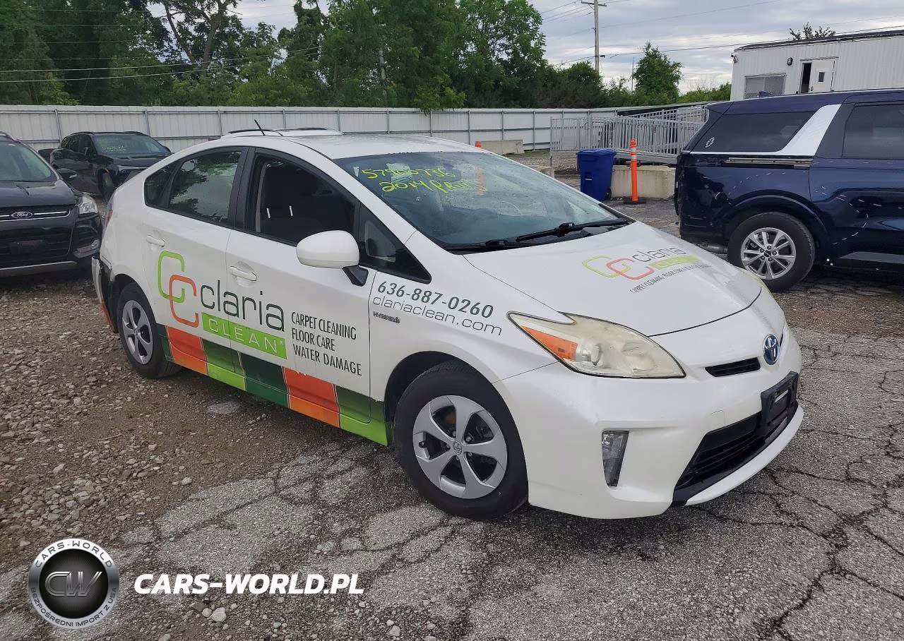 2014 Toyota Prius Two VIN:JTDKN3DU4E0367354 - 4