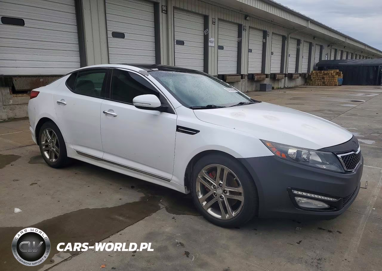 2013 Kia Optima Sx VIN:5XXGR4A68DG180167 - 4