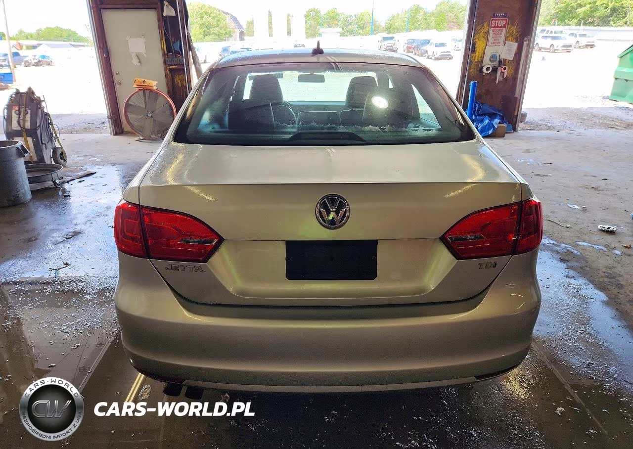 2011 Volkswagen Jetta Tdi VIN:3VWLL7AJ3BM090407 - 6
