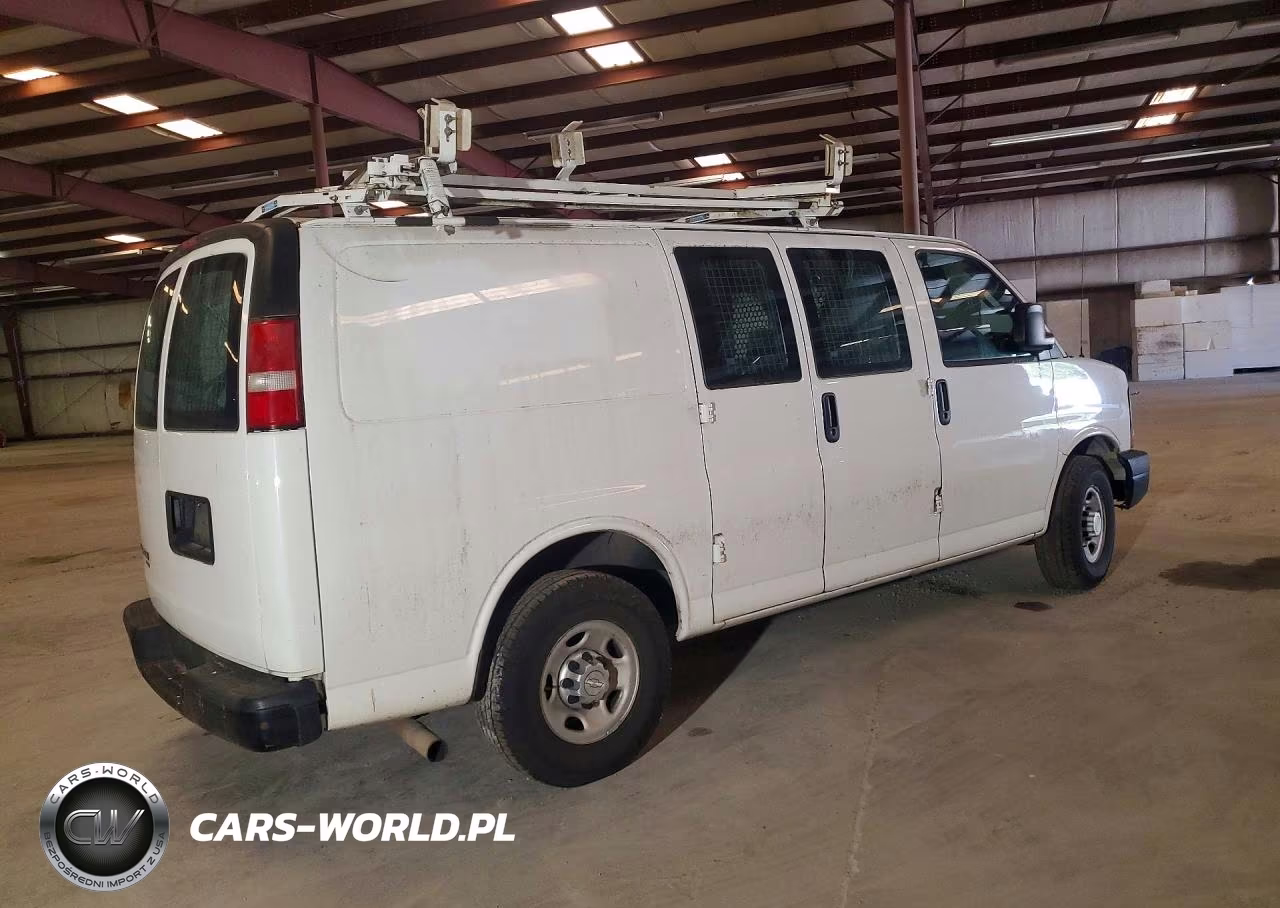 2016 Chevrolet Express G2500 VIN:1GCWGAFF8G1210664 - 3