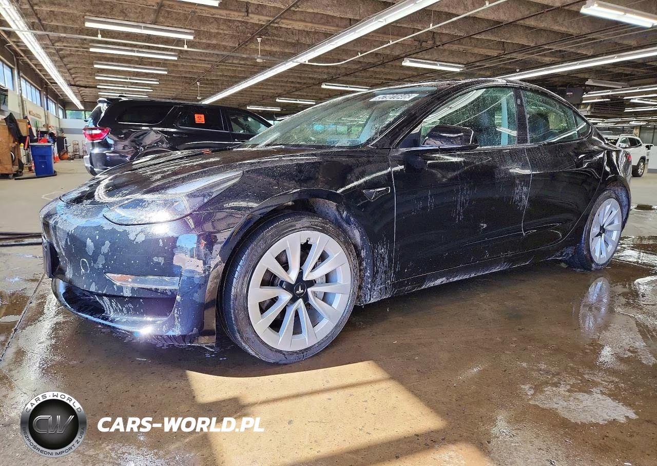 2022 Tesla Model 3 – zdjęcie 1 z 12