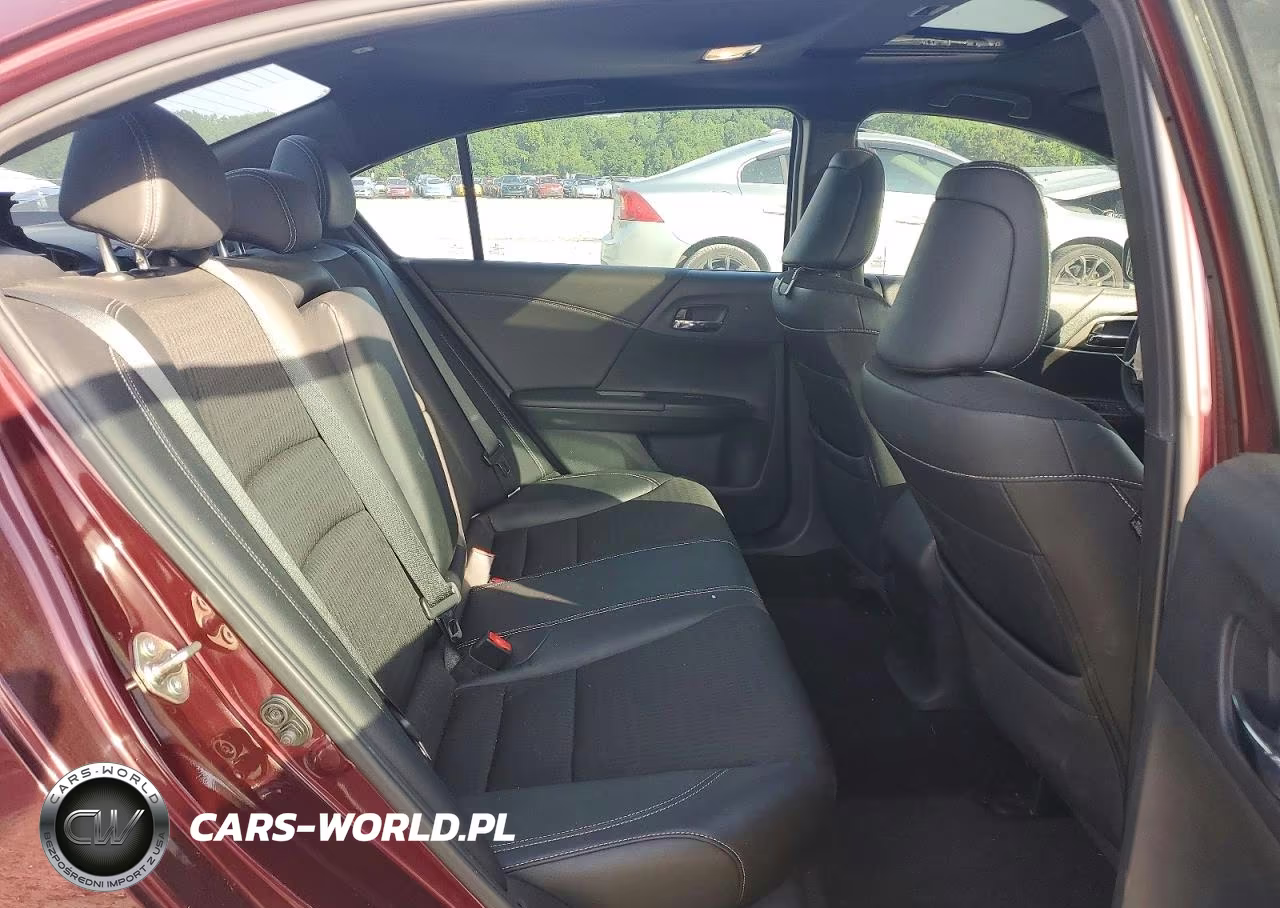 2016 Honda Accord Sport VIN:1HGCR2F5XGA110674 - 10