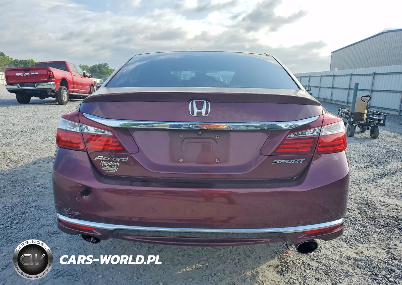 2016 Honda Accord Sport VIN:1HGCR2F5XGA110674 - 6