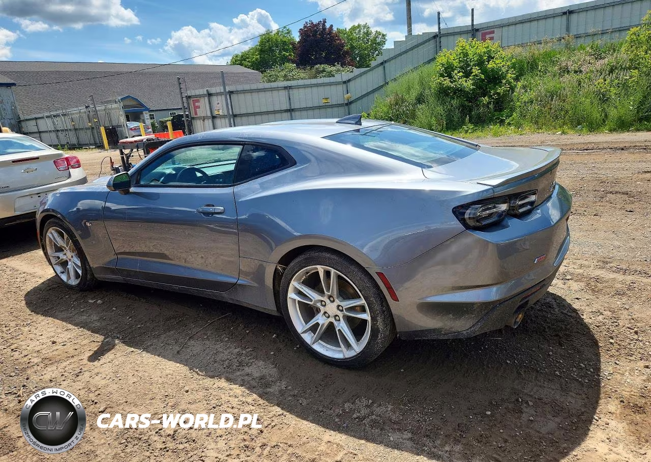 2021 Chevrolet Camaro Ls VIN:1G1FB1RX1M0135013 - 2