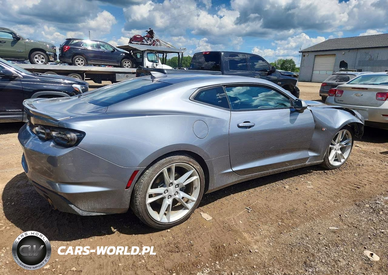 2021 Chevrolet Camaro Ls VIN:1G1FB1RX1M0135013 - 3