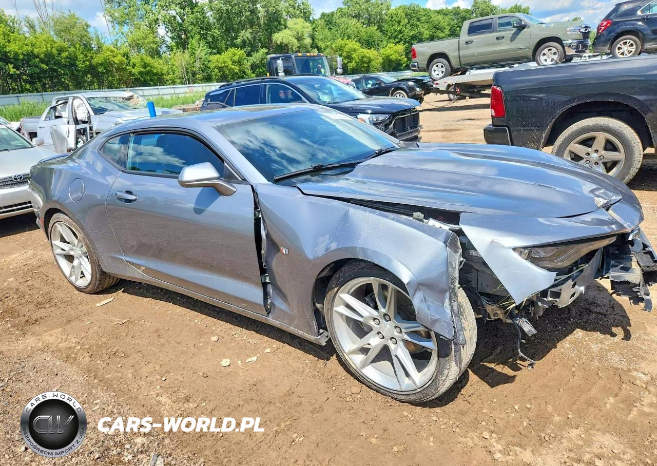 2021 Chevrolet Camaro Ls VIN:1G1FB1RX1M0135013 - 4