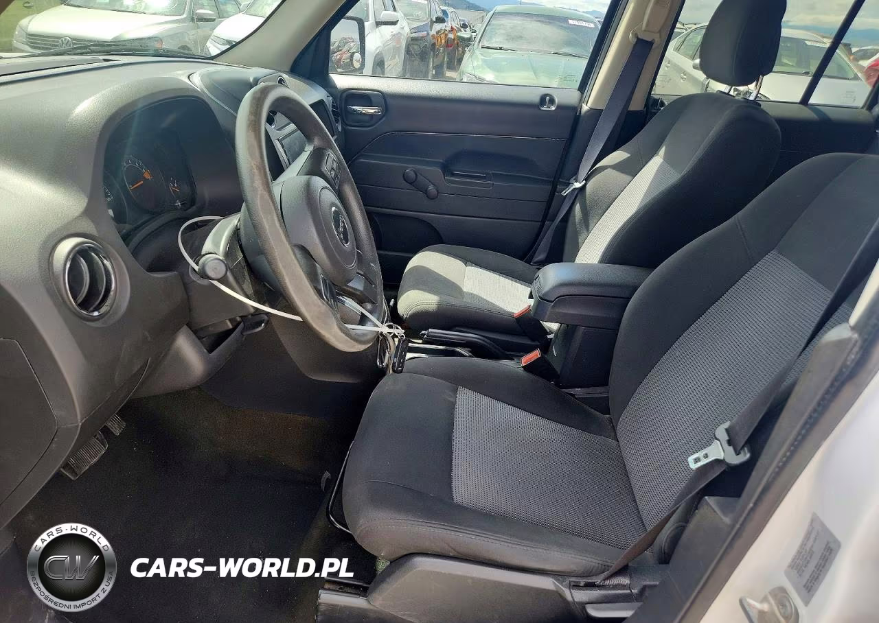 2016 Jeep Patriot Sport VIN:1C4NJPBA8GD787266 - 7