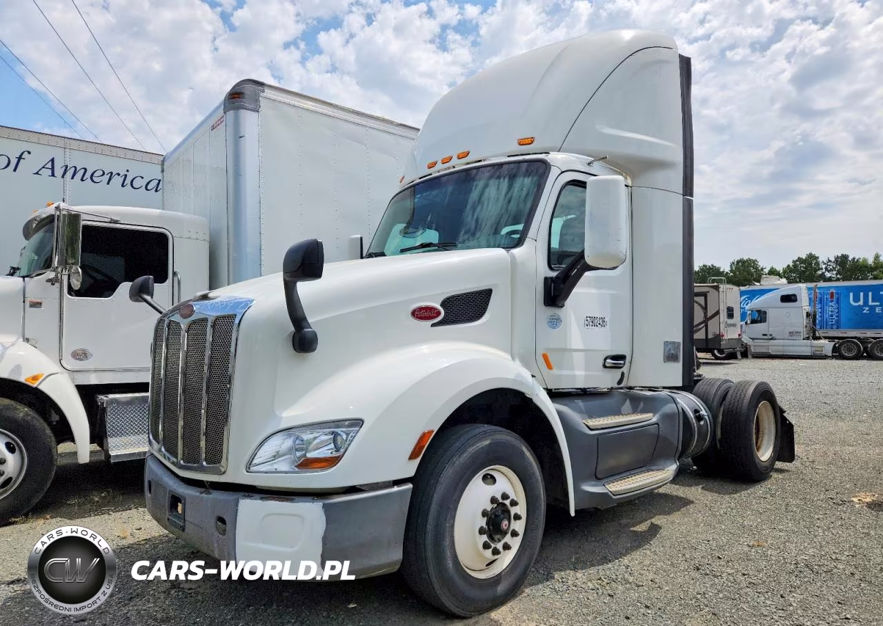 2017 Peterbilt 579 Semi Truck VIN:1XPBA48X0HD428989 - 2
