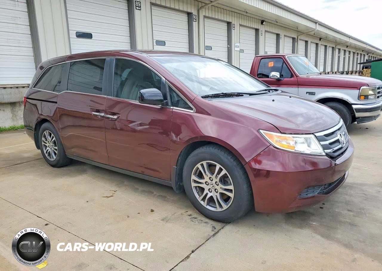 2013 Honda Odyssey Exl VIN:5FNRL5H66DB011466 - 4