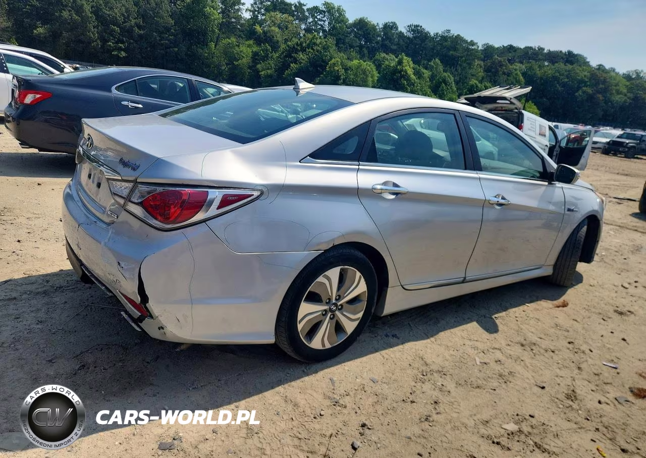 2013 Hyundai Sonata Hybrid VIN:KMHEC4A41DA099011 - 3