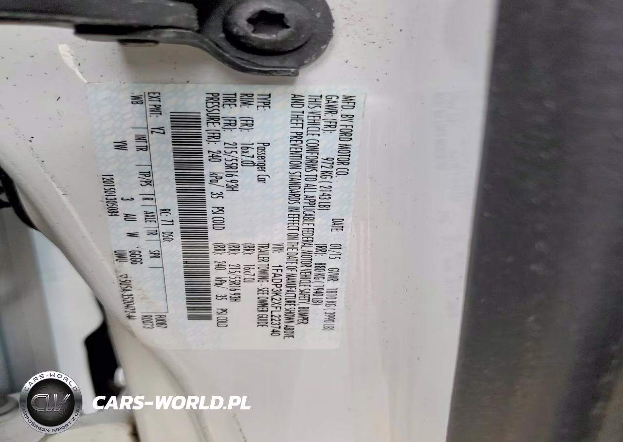 2015 Ford Focus VIN:1FADP3K2XFL223740 - 12