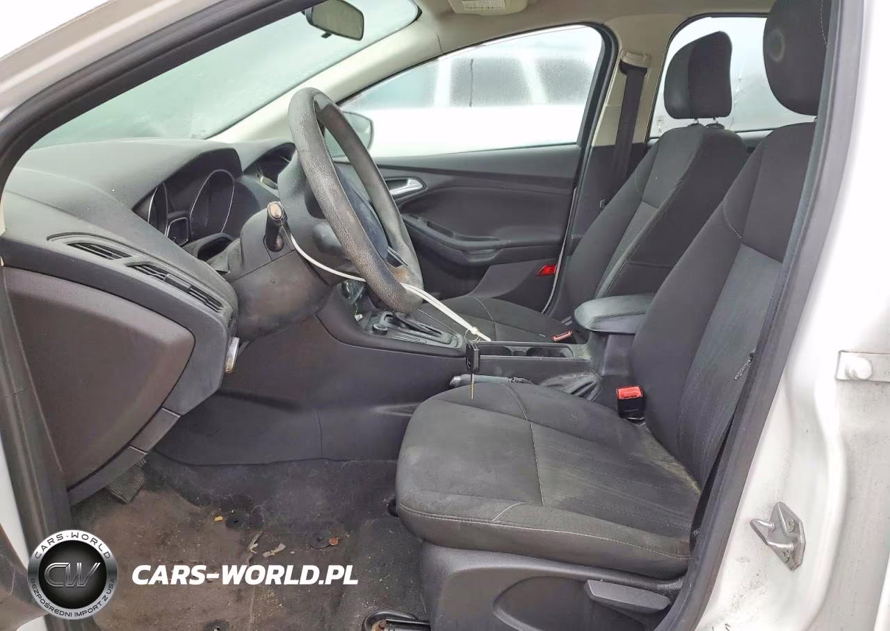 2015 Ford Focus VIN:1FADP3K2XFL223740 - 7