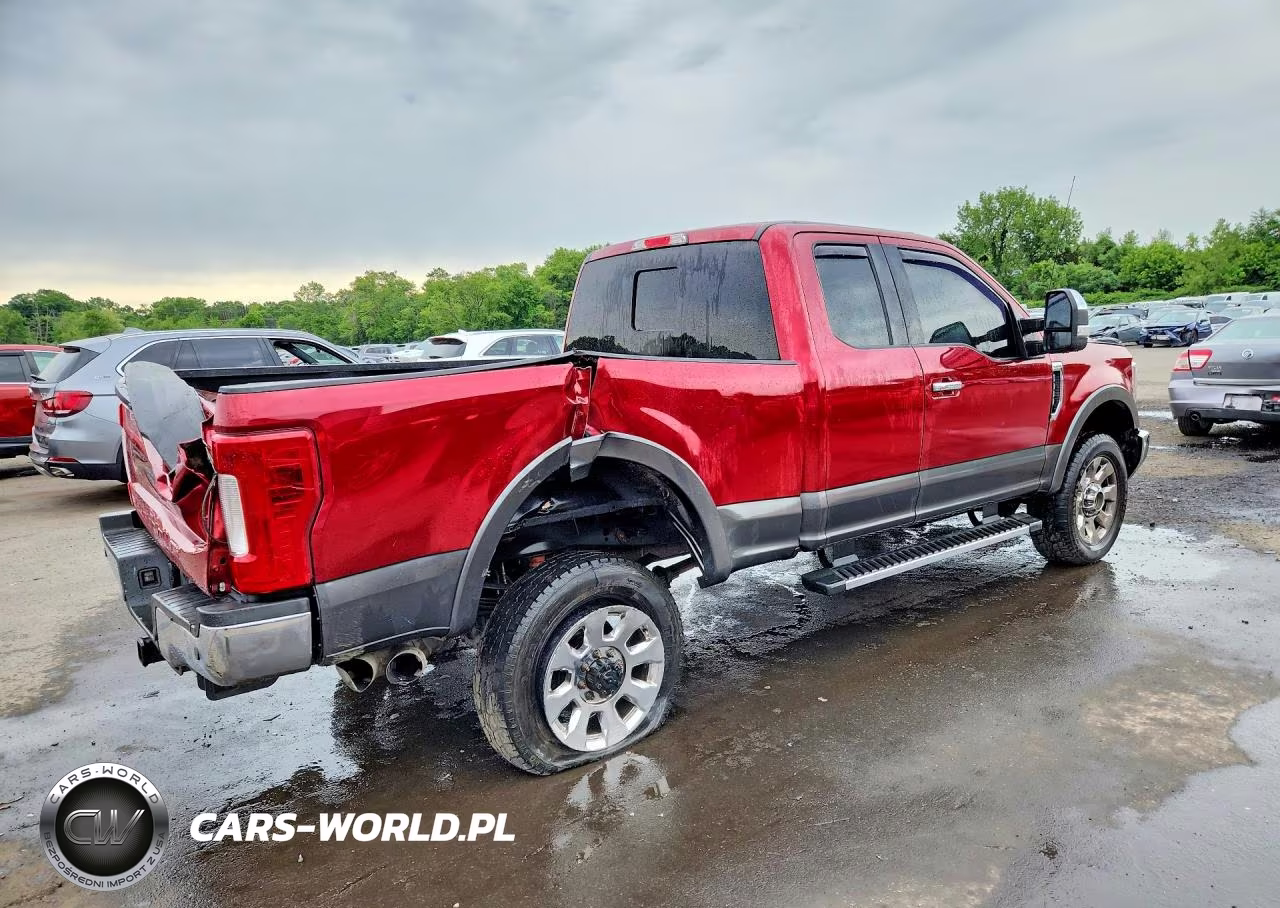 2018 Ford F350 Super Duty VIN:1FT8X3BT9JEB14607 - 3