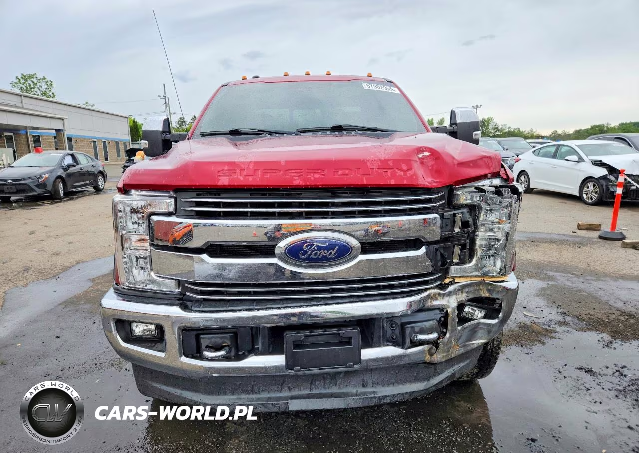 2018 Ford F350 Super Duty VIN:1FT8X3BT9JEB14607 - 5