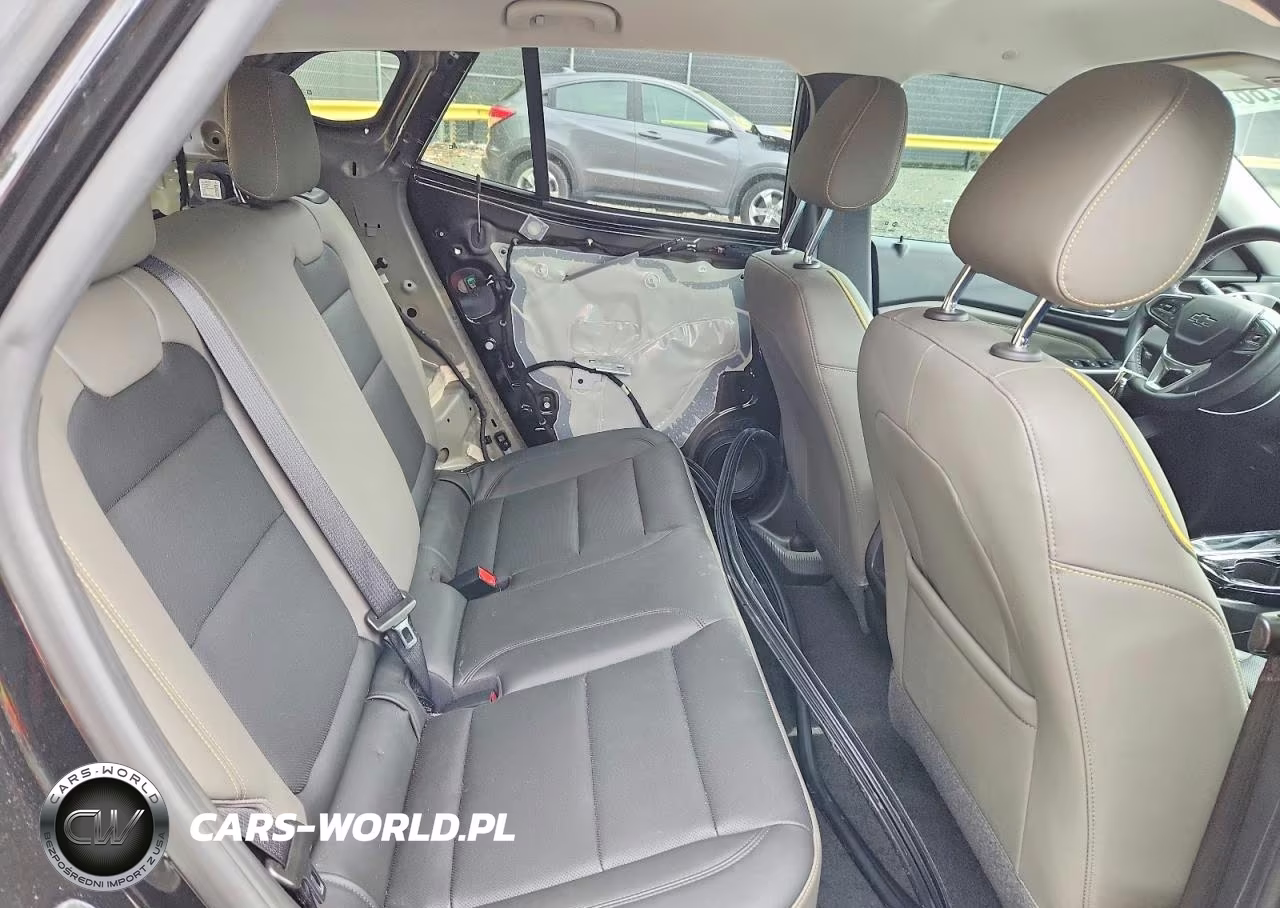 2025 Chevrolet Trax Activ VIN:KL77LKEP7SC075994 - 11