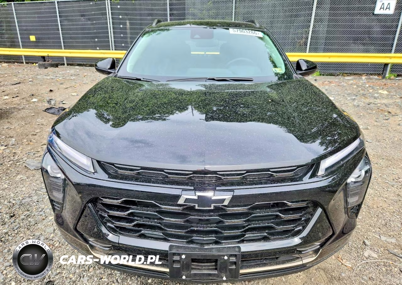 2025 Chevrolet Trax Activ VIN:KL77LKEP7SC075994 - 5
