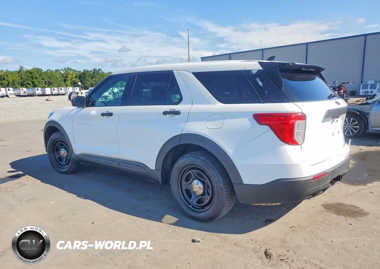 2023 Ford Explorer Police Interceptor VIN:1FM5K8AB3PGB84300 - 2