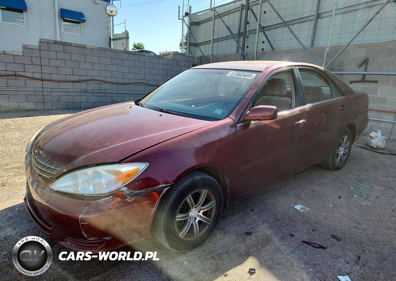 2003 Toyota Camry Le – zdjęcie 1 z 12