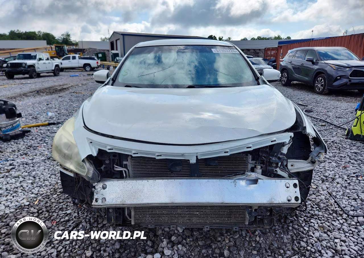 2014 Nissan Altima 2.5 VIN:1N4AL3AP7EC136355 - 5