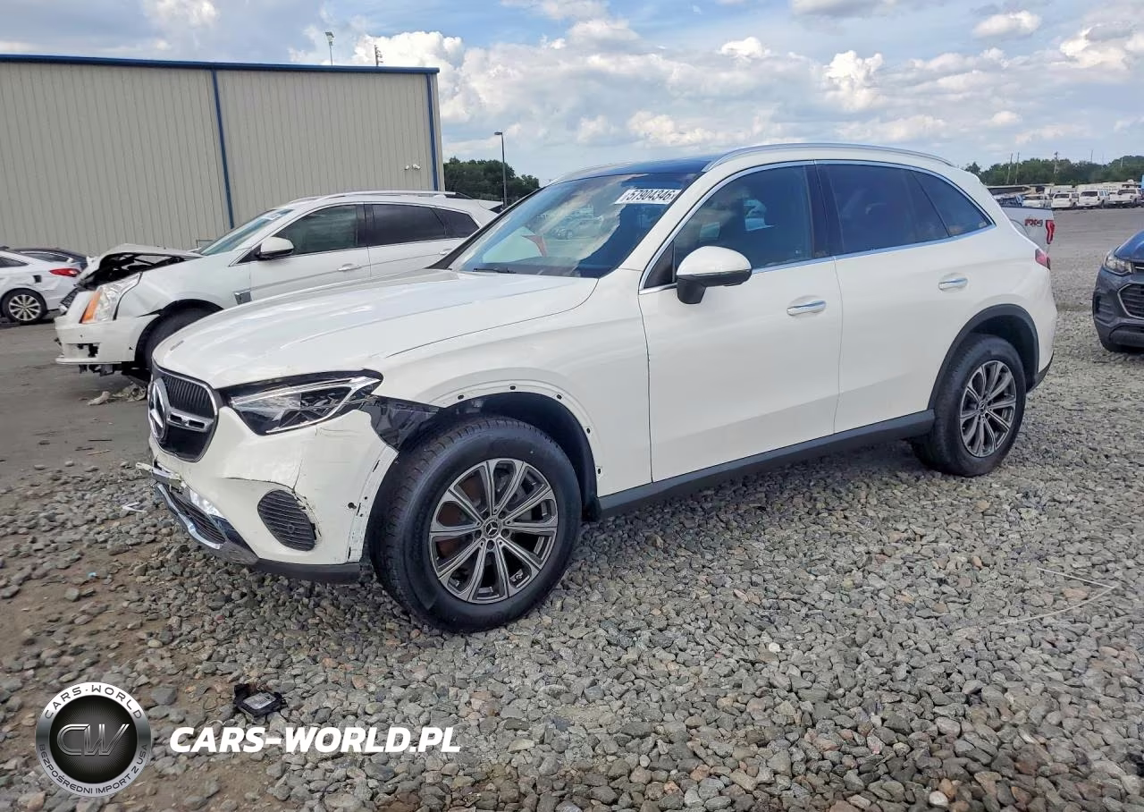 2026 Mercedes-Benz Glc 300 – zdjęcie 1 z 12
