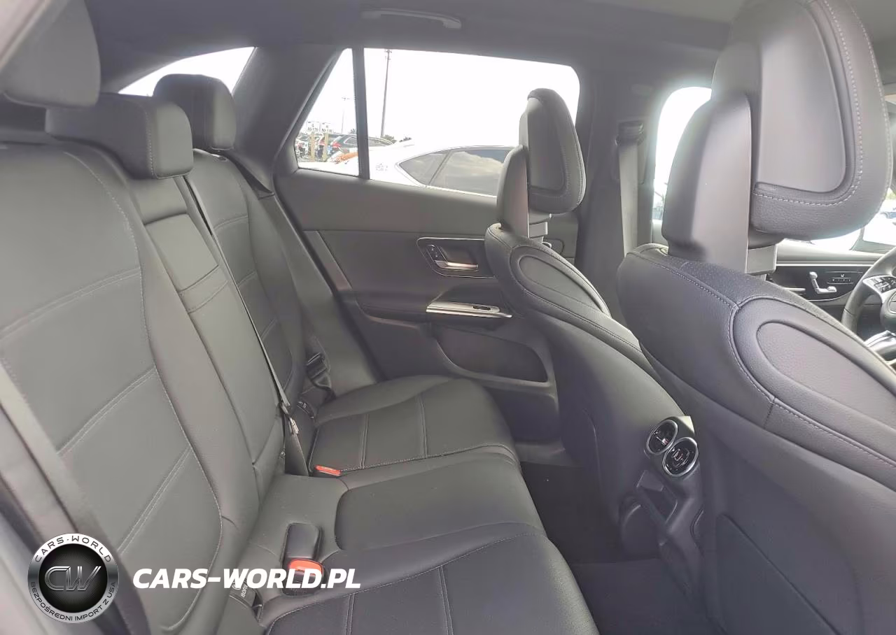 2026 Mercedes-Benz Glc 300 VIN:W1NKM4GBXTF511950 - 10