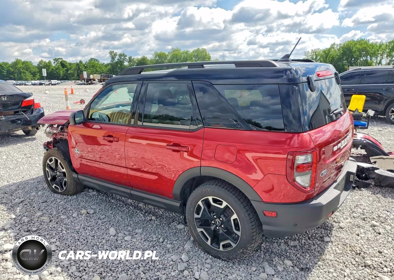 2021 Ford Bronco Sport Outer Banks VIN:3FMCR9C68MRB08584 - 2