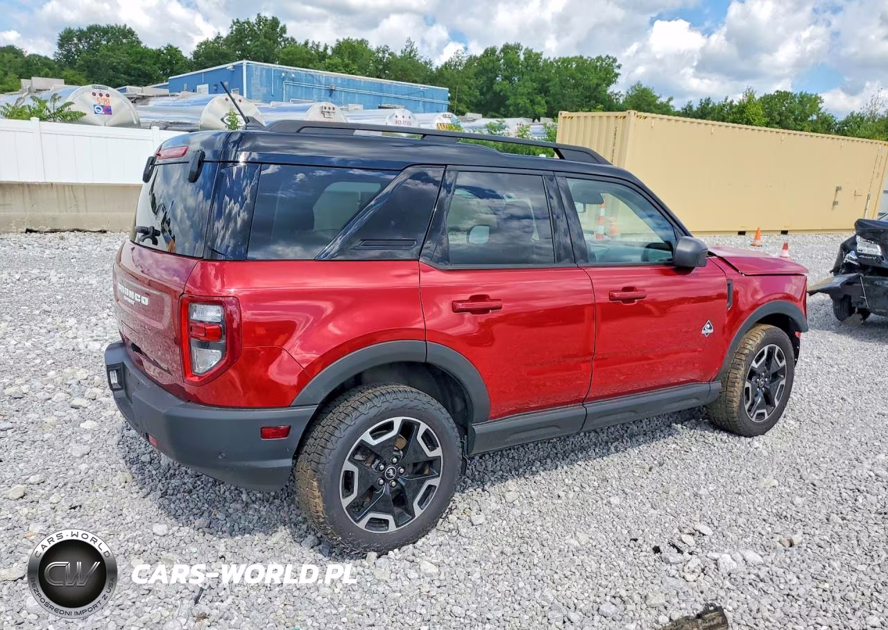 2021 Ford Bronco Sport Outer Banks VIN:3FMCR9C68MRB08584 - 3