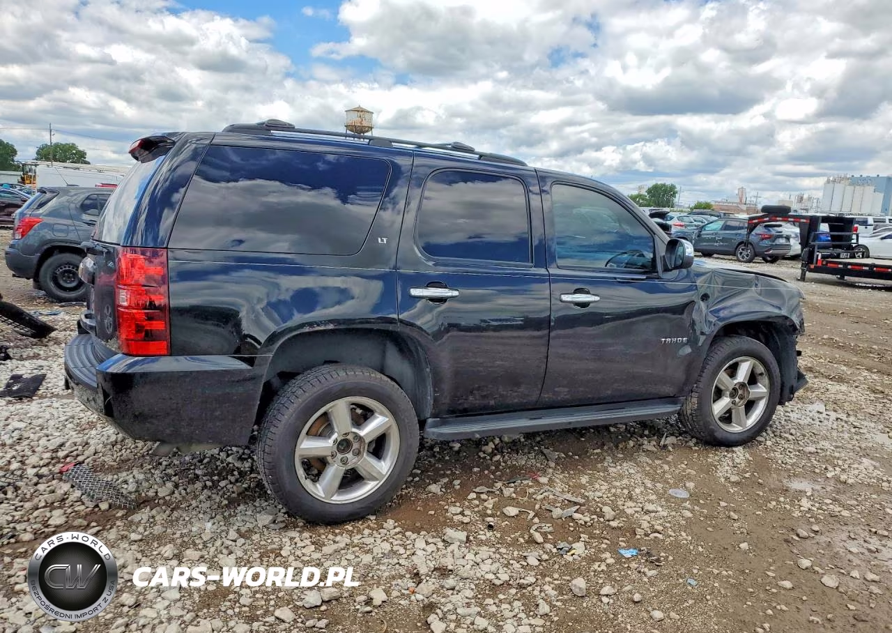 2013 Chevrolet Tahoe K1500 Lt VIN:1GNSKBE07DR118417 - 3