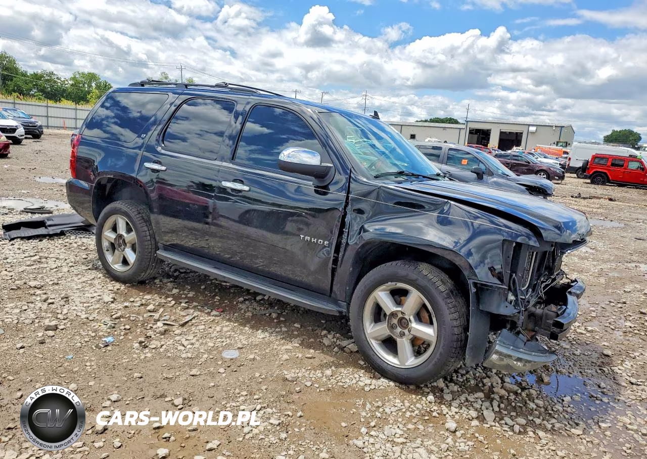 2013 Chevrolet Tahoe K1500 Lt VIN:1GNSKBE07DR118417 - 4